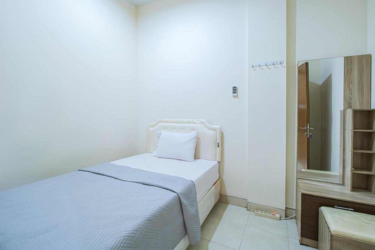 Hotel Karana House Syariah Melati Exterior foto