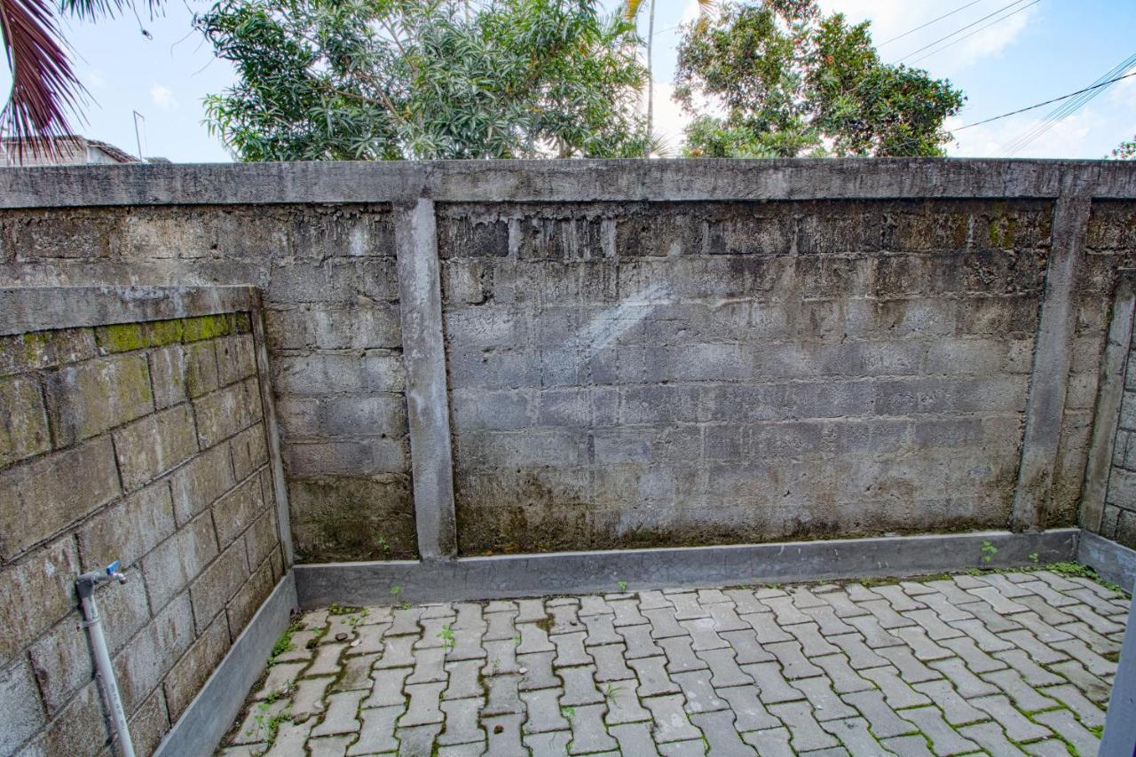 Hotel Karana House Syariah Melati Exterior foto